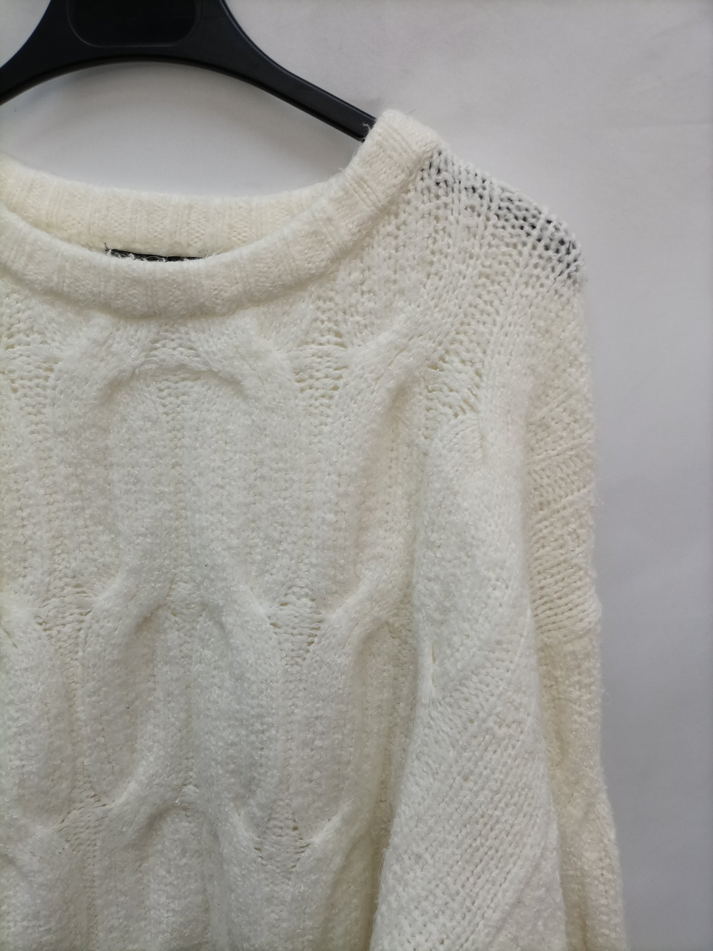 PRIMARK. Off-white T.xs sweater
