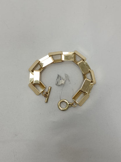 OTRAS. Pulsera dorada