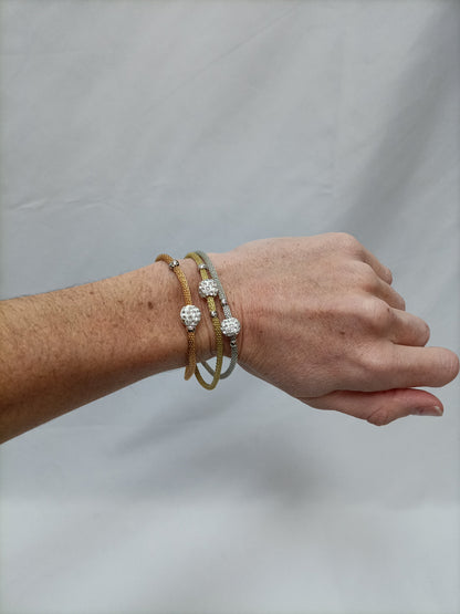 OTHERS. Tricolor bracelet