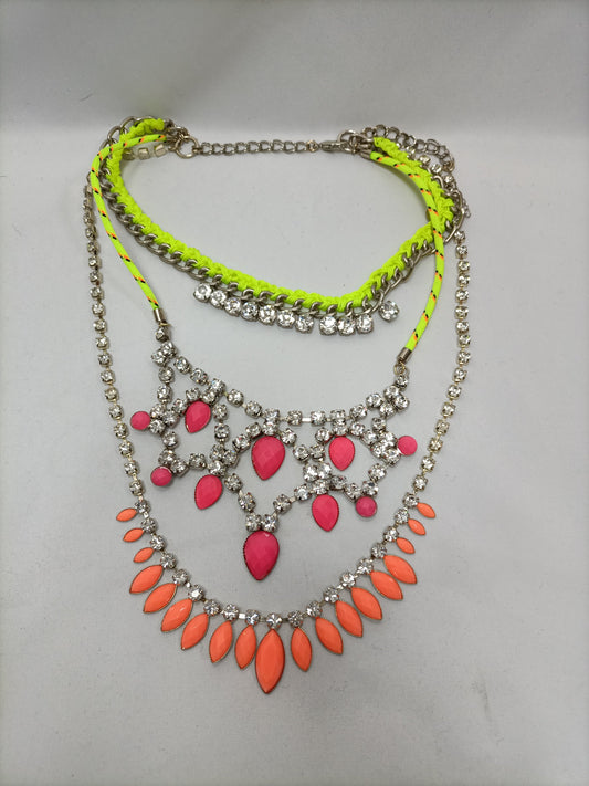 OTHERS. Fluorescent rhinestone necklace