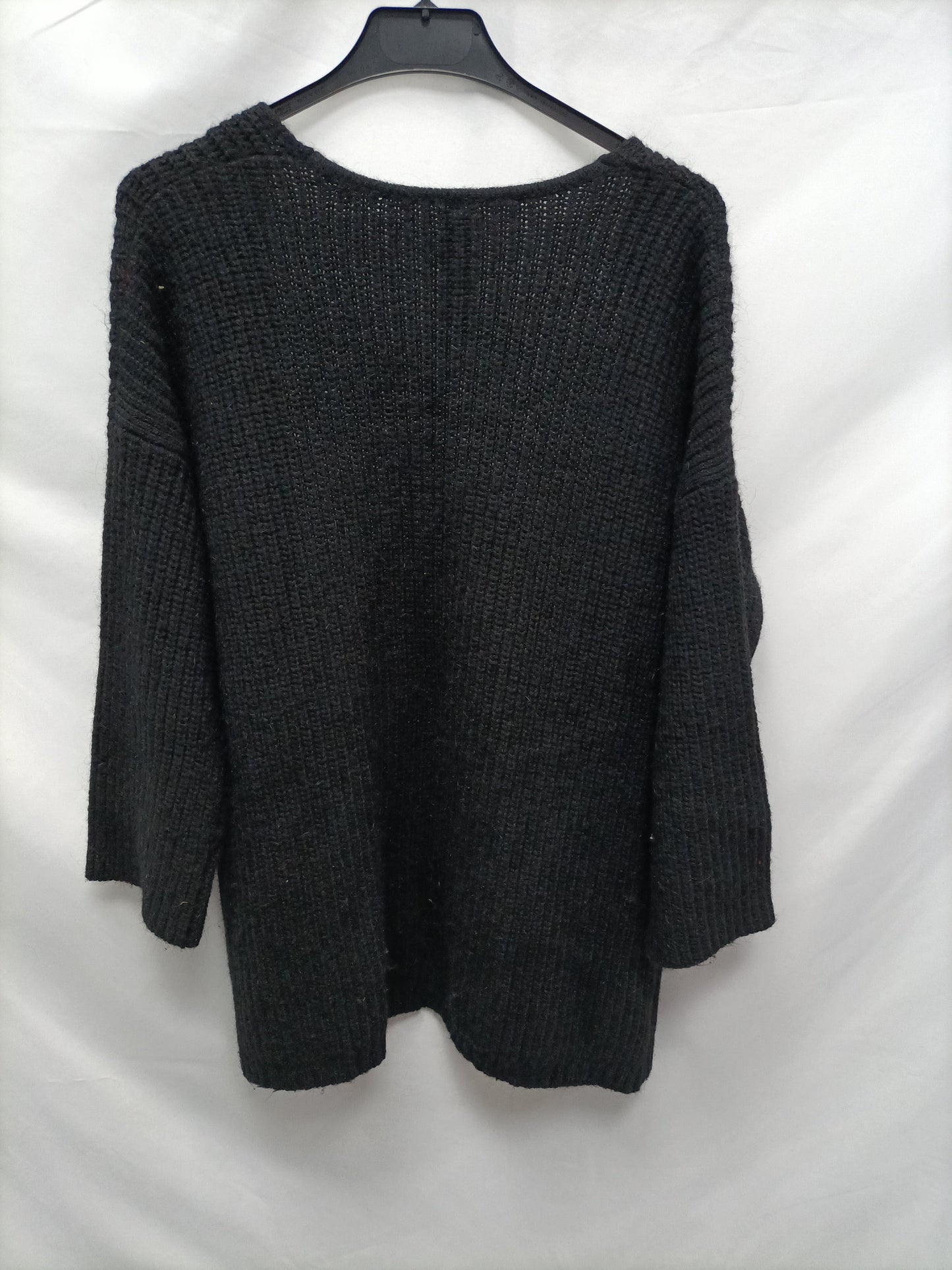 PULL&amp;BEAR. Black Ts knit cardigan
