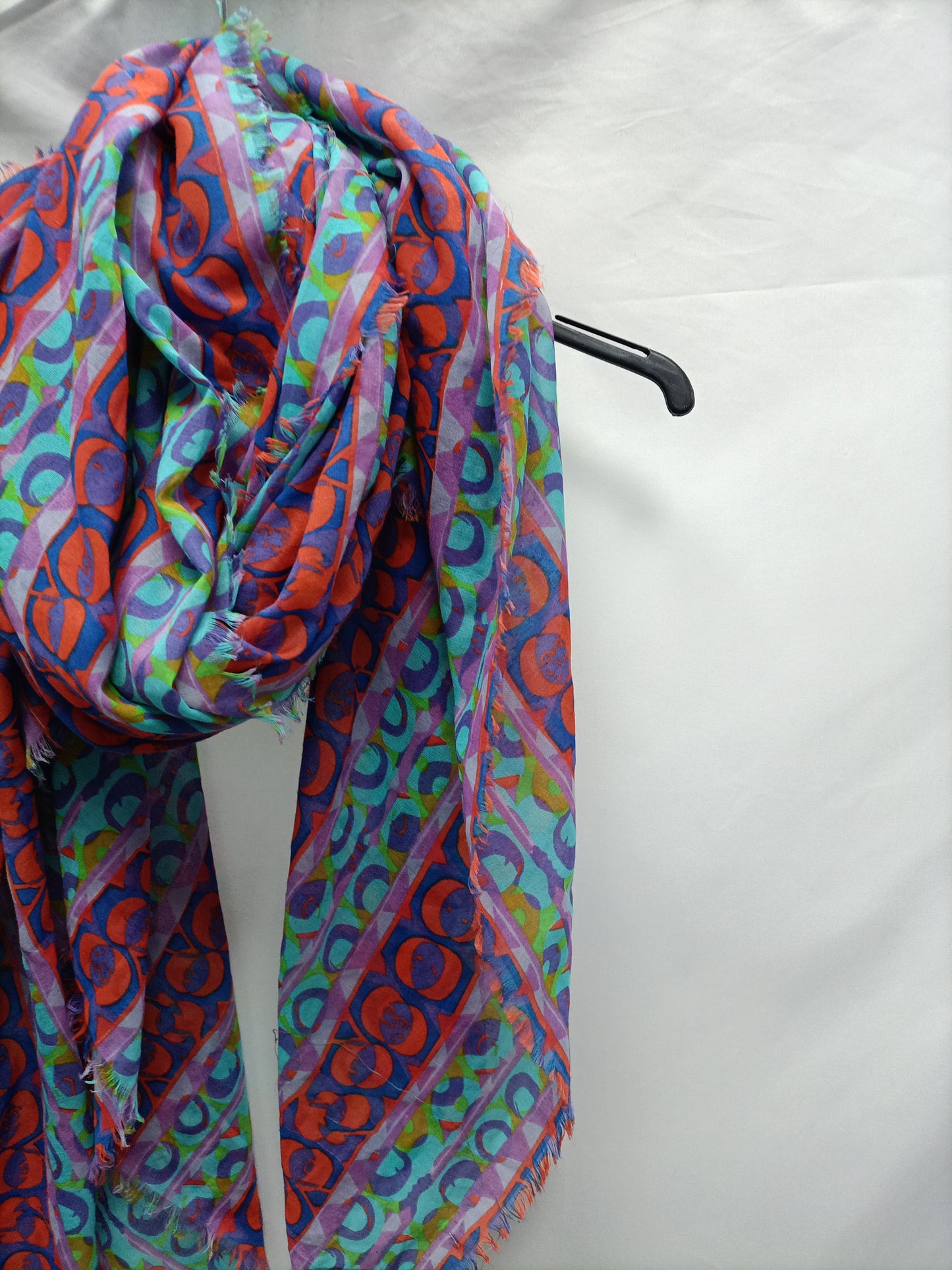 OTHERS. Multi-coloured fluid scarf