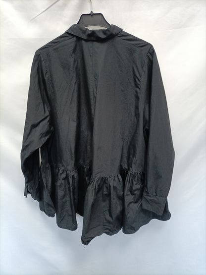 ZARA. Black ts flounced shirt