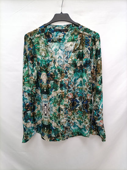 ZARA.  Blusa estampado verde T.s