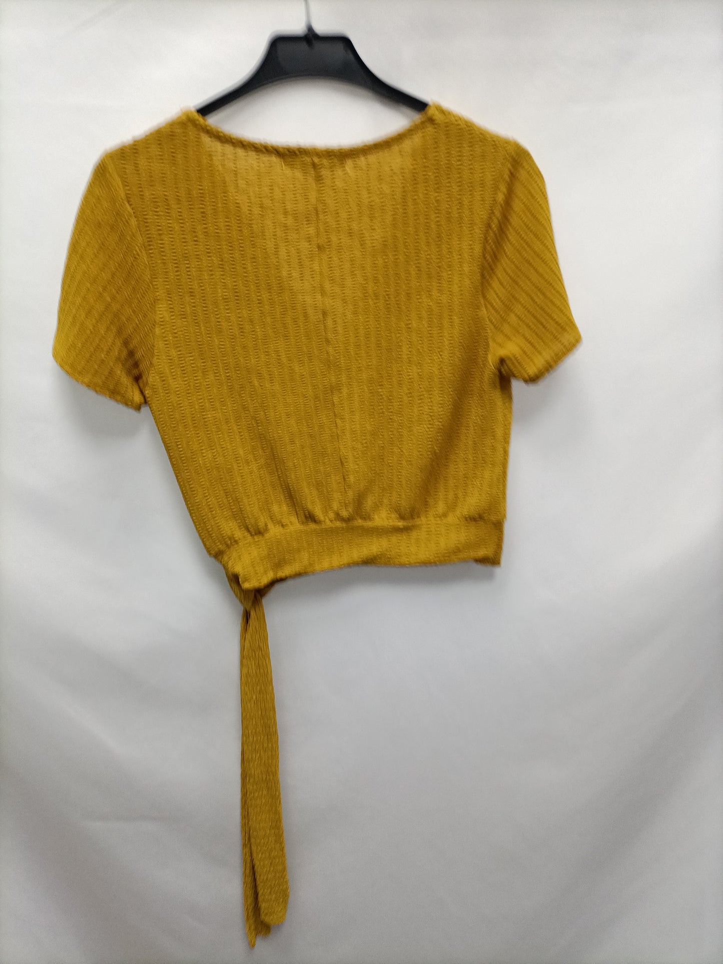 PULL&BEAR. Top cruzado botones T.s