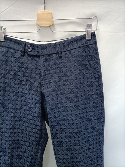 QUIET. Printed trousers size 38