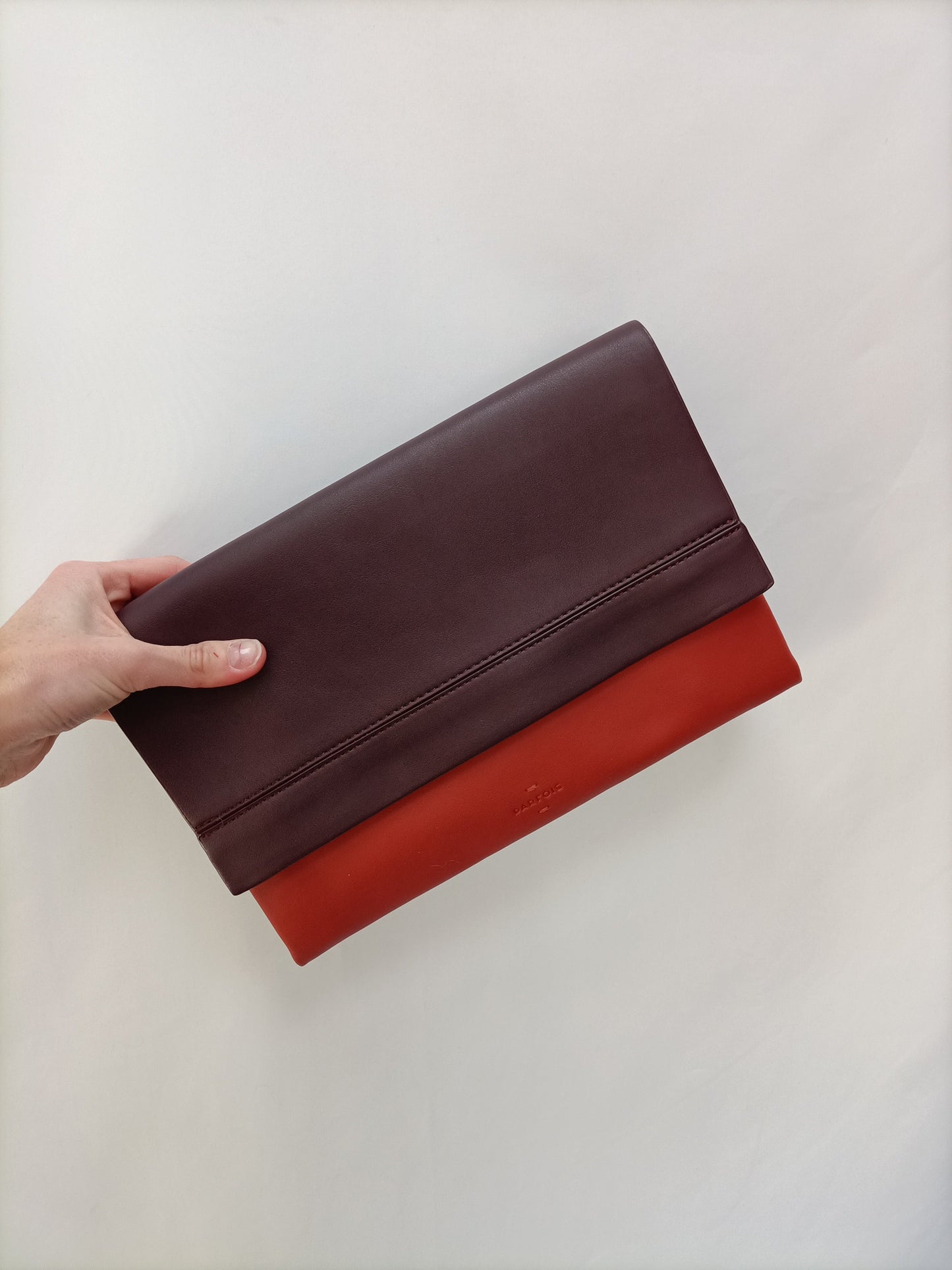 PARFOIS.Bolso de mano bicolor