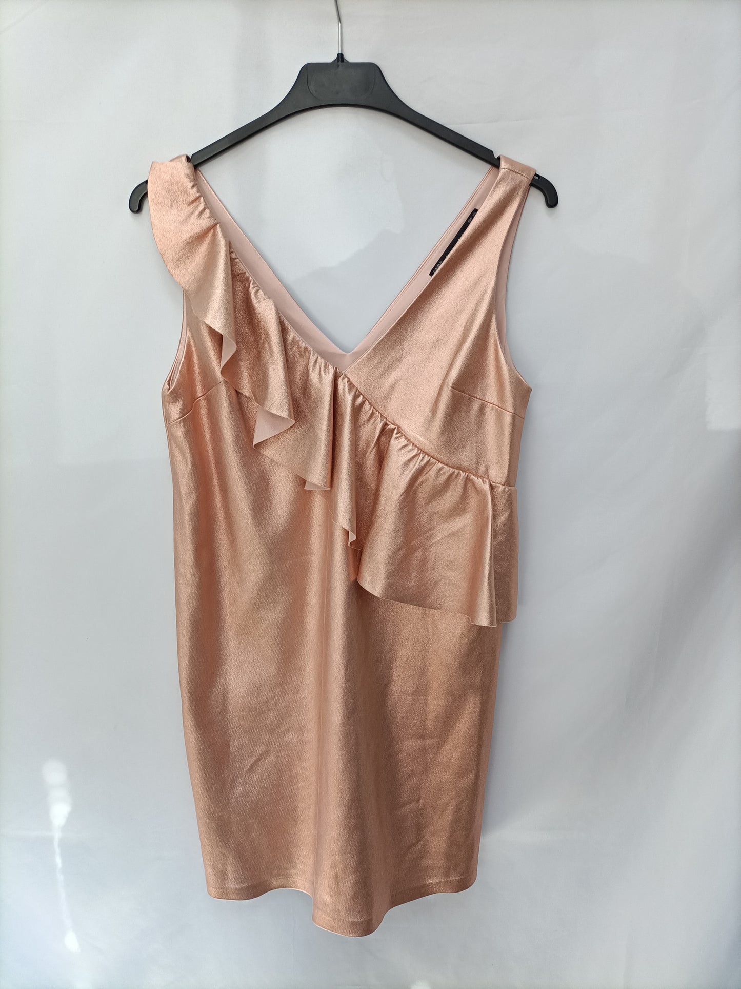 MarketZARA. Vestido rosa encerado T.xs