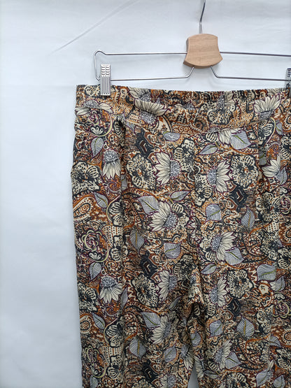 OTRAS. Pantalón fluido estampado TU(42)