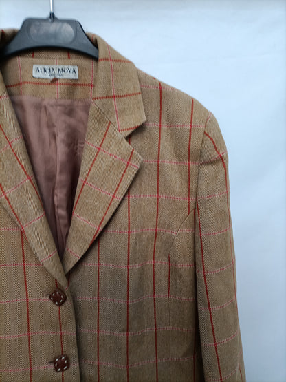 ALICIA MOYA. Vintage checked blazer size 50