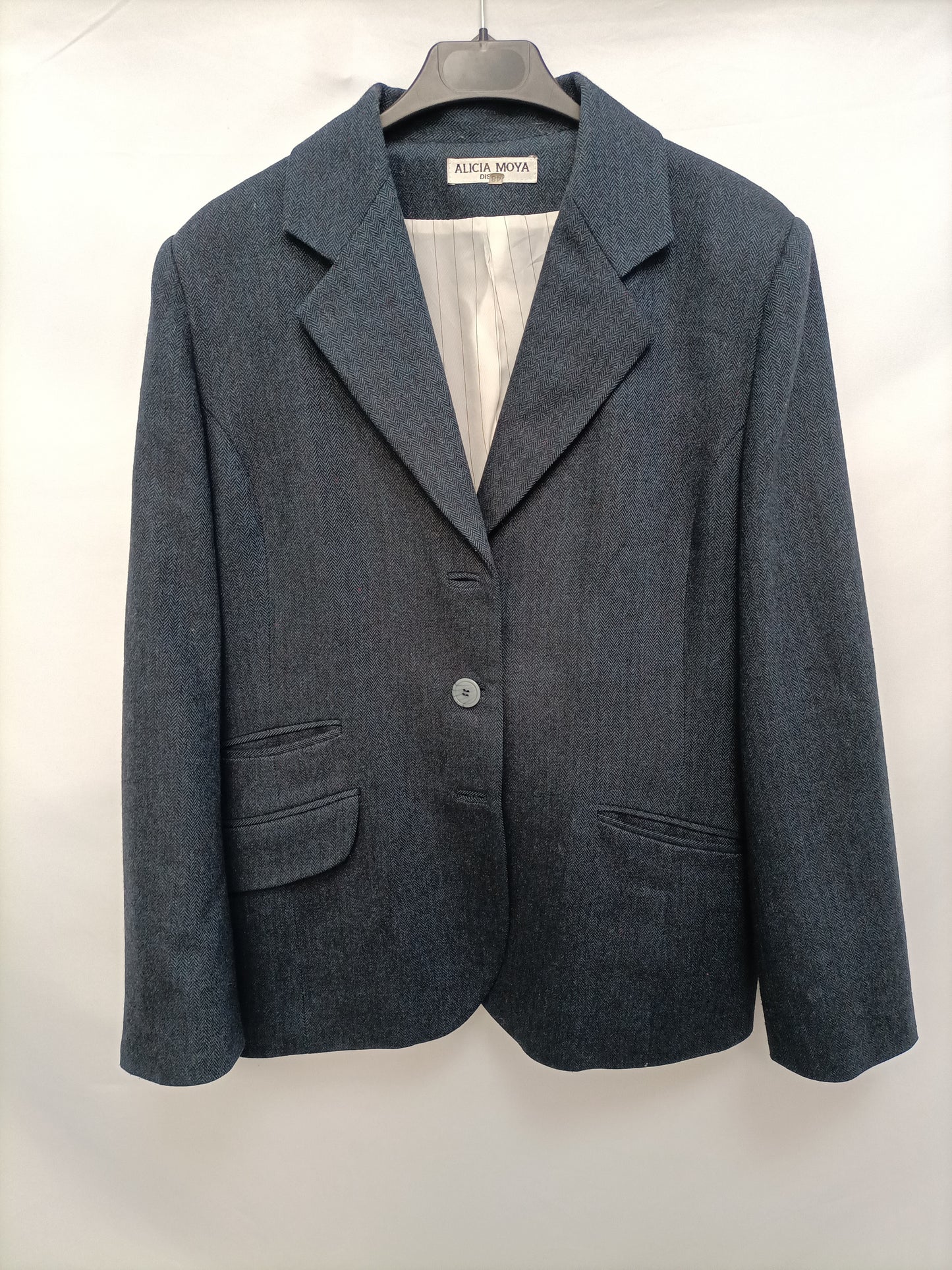 ALICIA MOYA. Vintage blue herringbone blazer, size 48