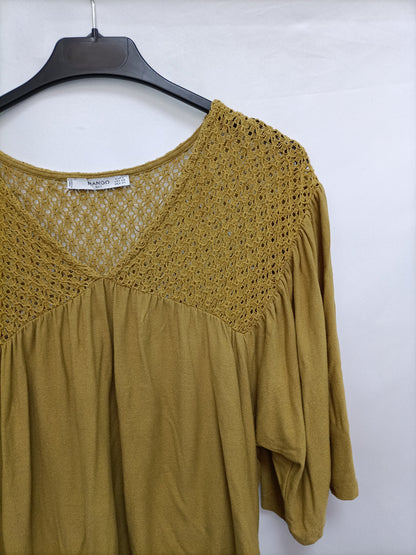 MANGO. Top fluido encaje T.s