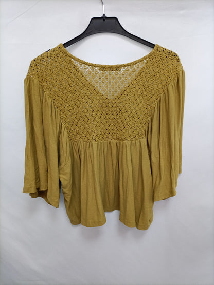 MANGO. Top fluido encaje T.s