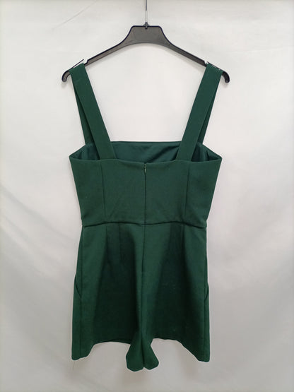 ZARA. Mono corto verde T.s
