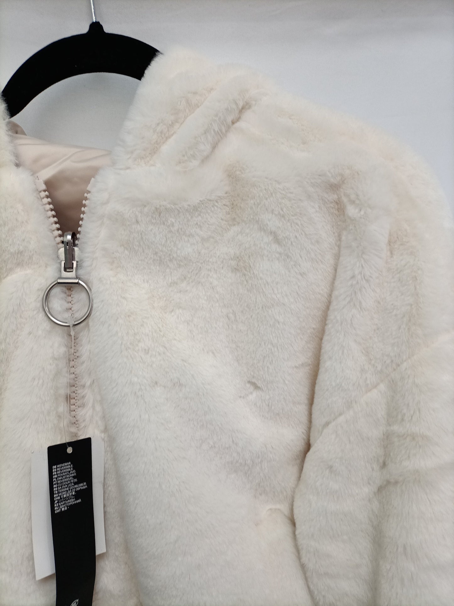 H&M. Abrigo corto reversible T.s