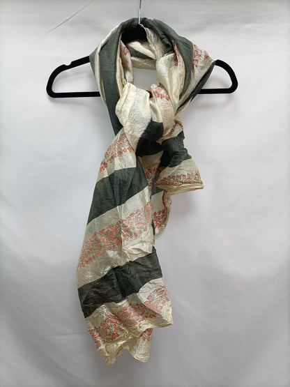 OTHERS. Striped scarf