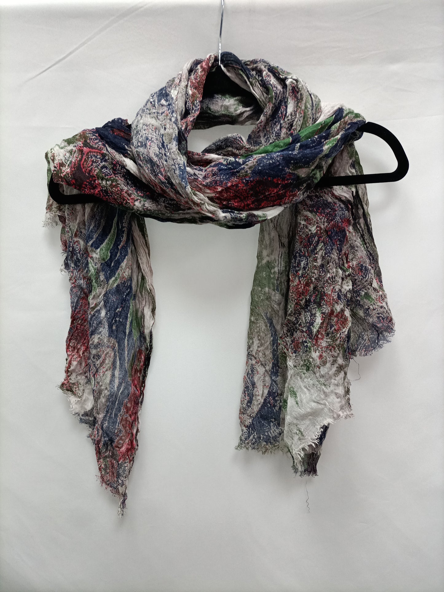 OTHERS. Printed scarf