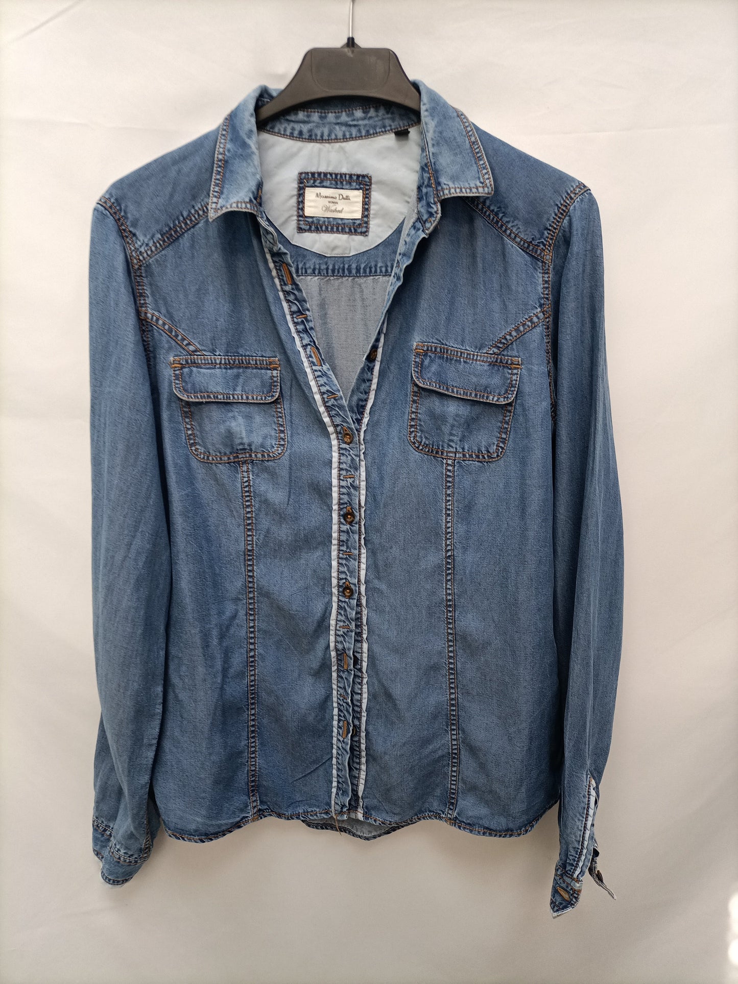 MASSIMO DUTTI. Camisa vaquera T.40