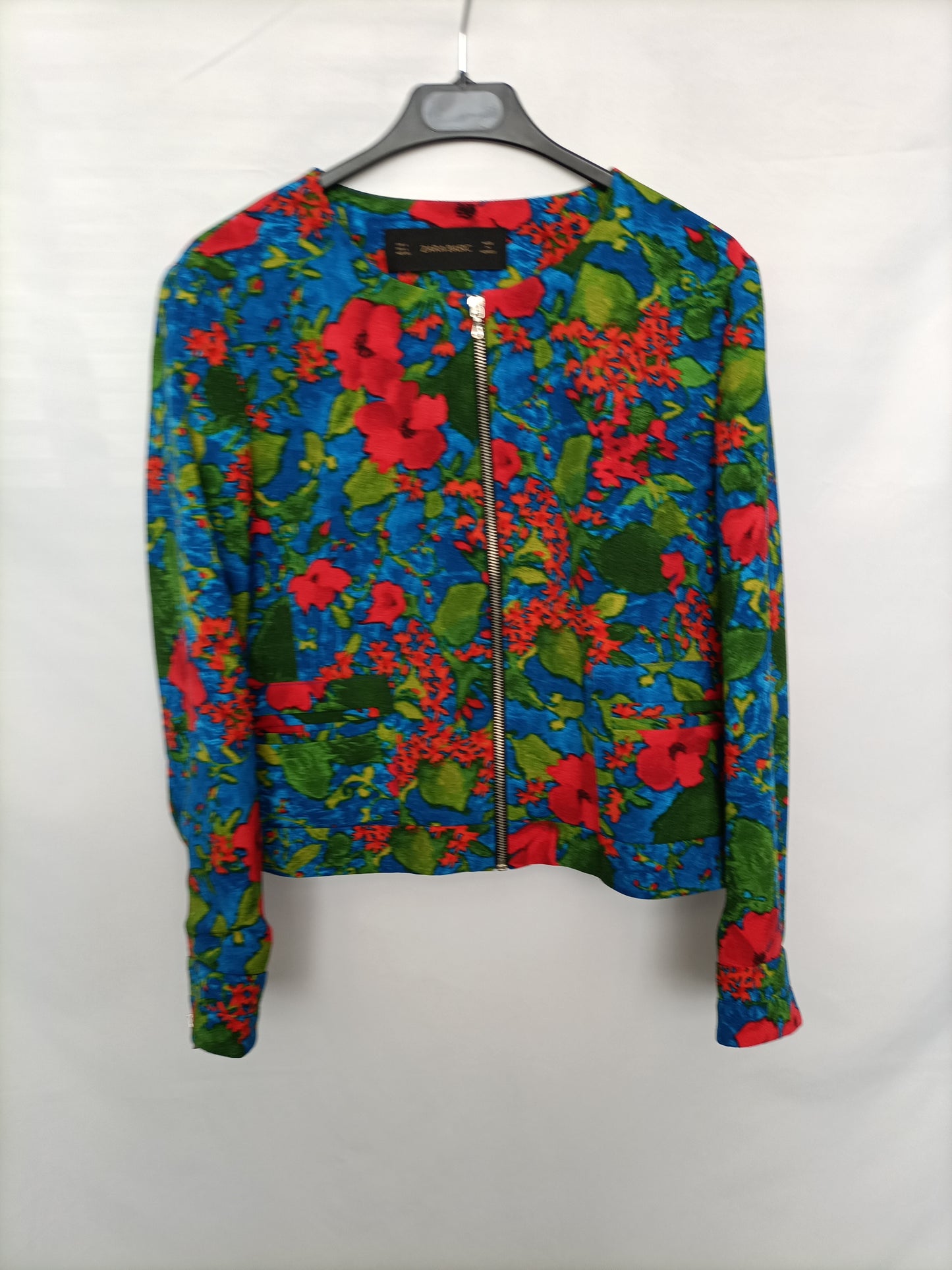 ZARA. Chaqueta azul floresT.l