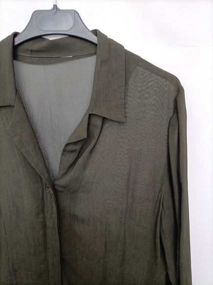 Paula. OTRAS. Blusa Verde fluida  Tu(m)