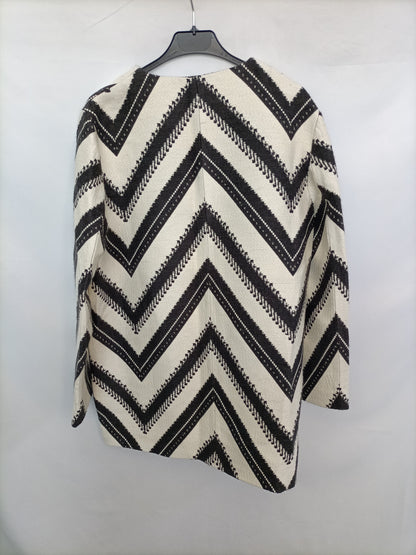 ZARA. Abrigo beige y negro  T.l