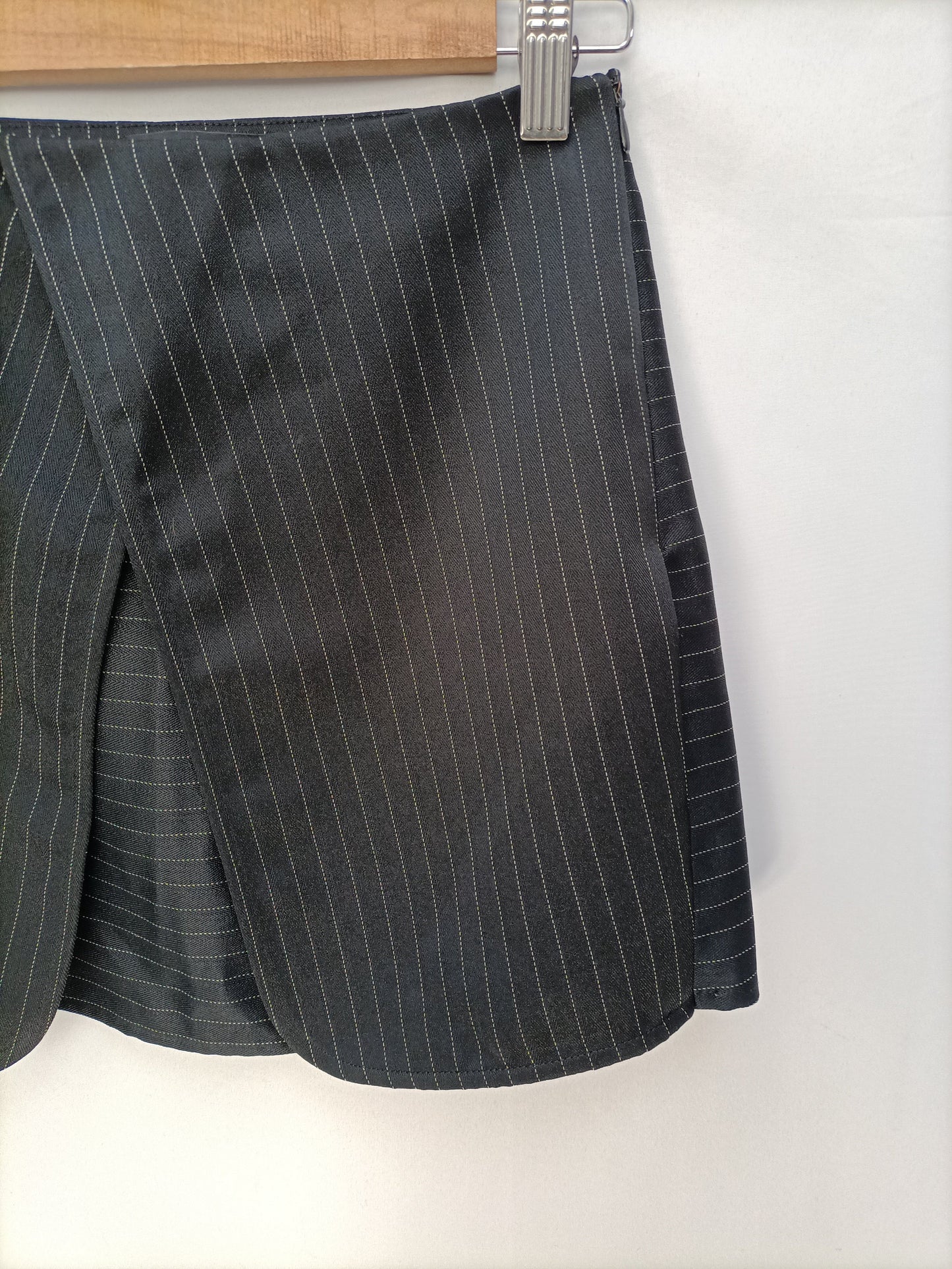 NASTY GAL. Falda mini rayas T.xs