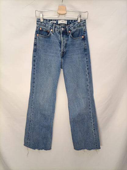 MANGO. Pantalón denim ancho T.34
