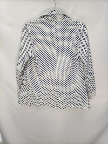 CENT VUIT. Blazer blanca flores T.4 (m)