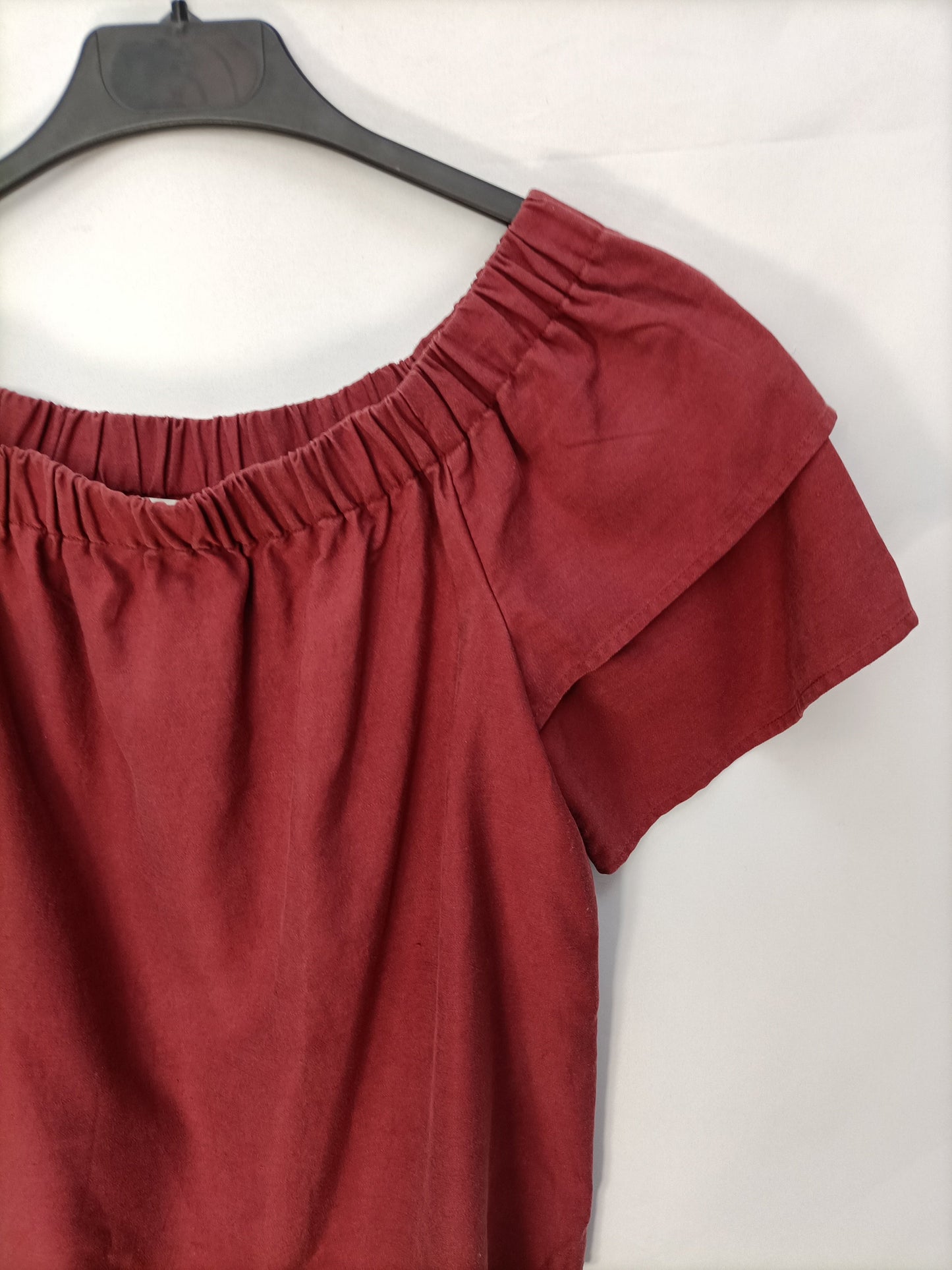 H&M. Top birdeos cuello barco T.34