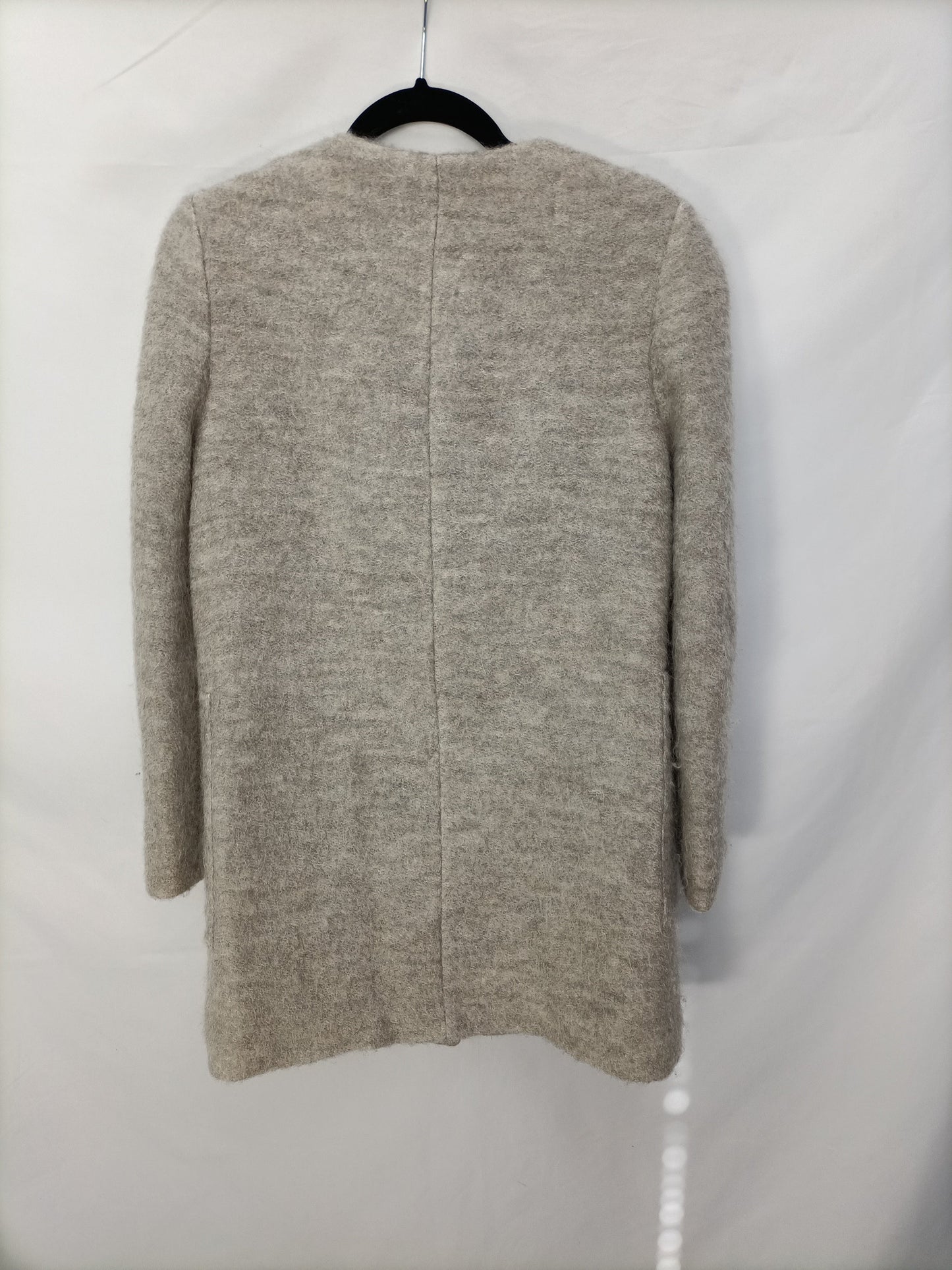 ZARA. Abrido beige paño T.s