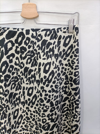 OTRAS. Falda midi animal print  T.U(m)