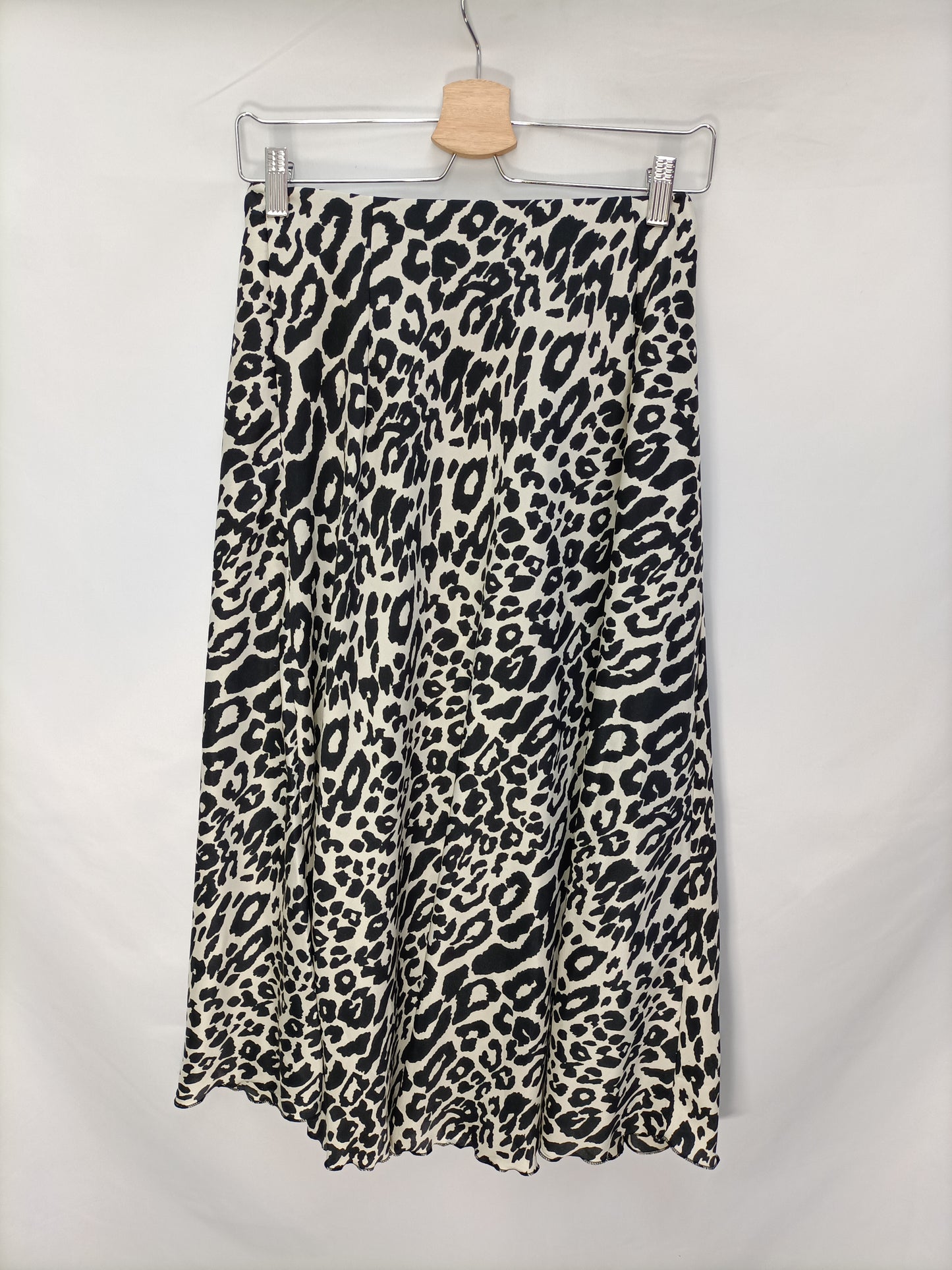 OTRAS. Falda midi animal print  T.U(m)