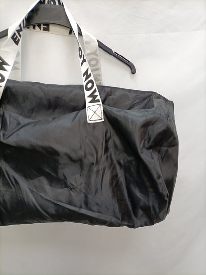 POETE. Bolsa negra deporte
