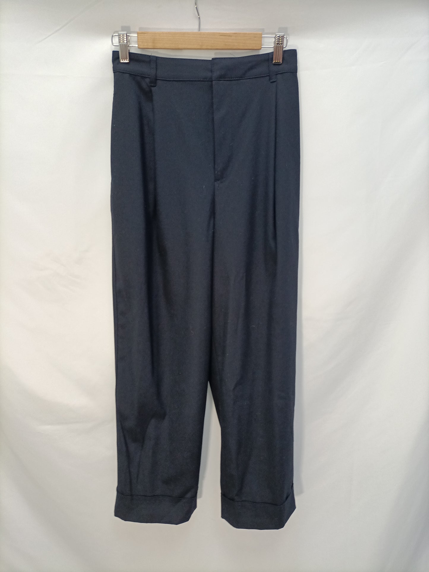 ZARA. Pantalón azul pinzas T.xs