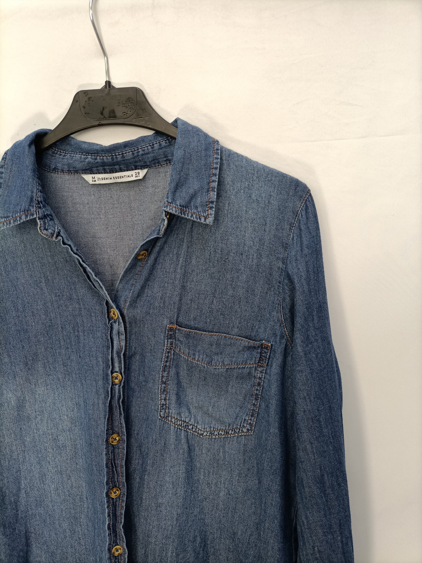 STRADIVARIUS. Camisa vaqueraT.m