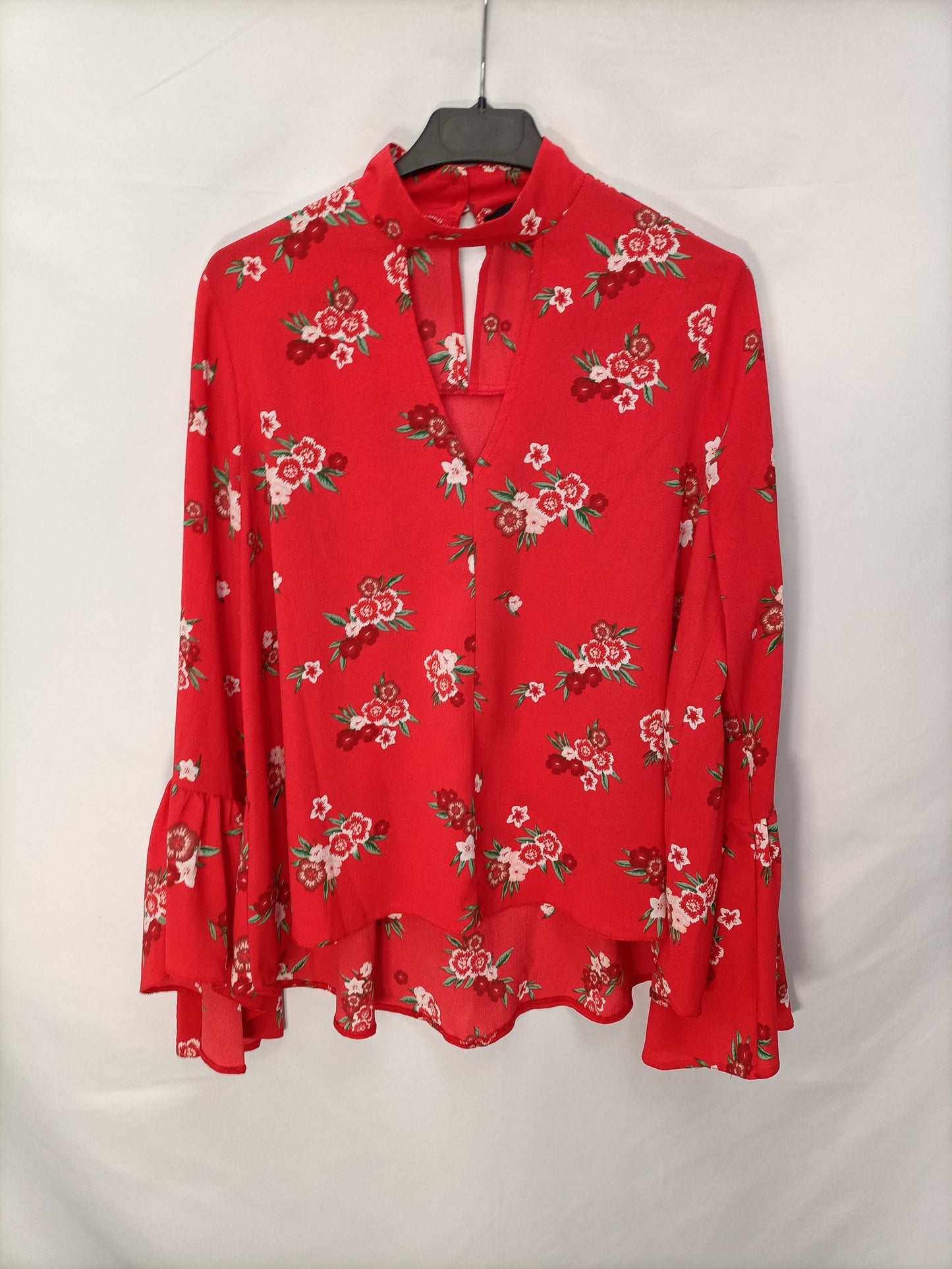 PRIMARK. Red floral blouse, size 40