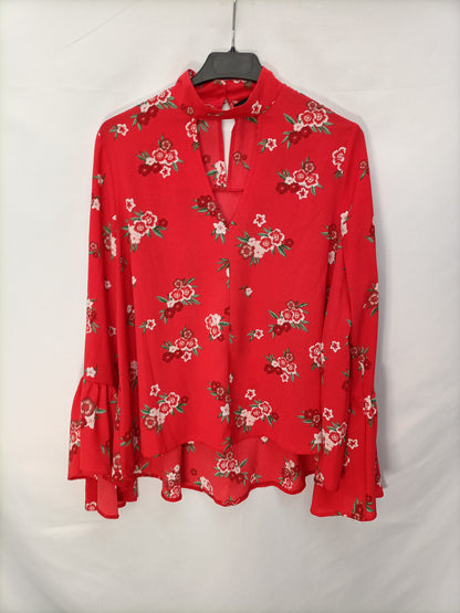 PRIMARK. Red floral blouse, size 40