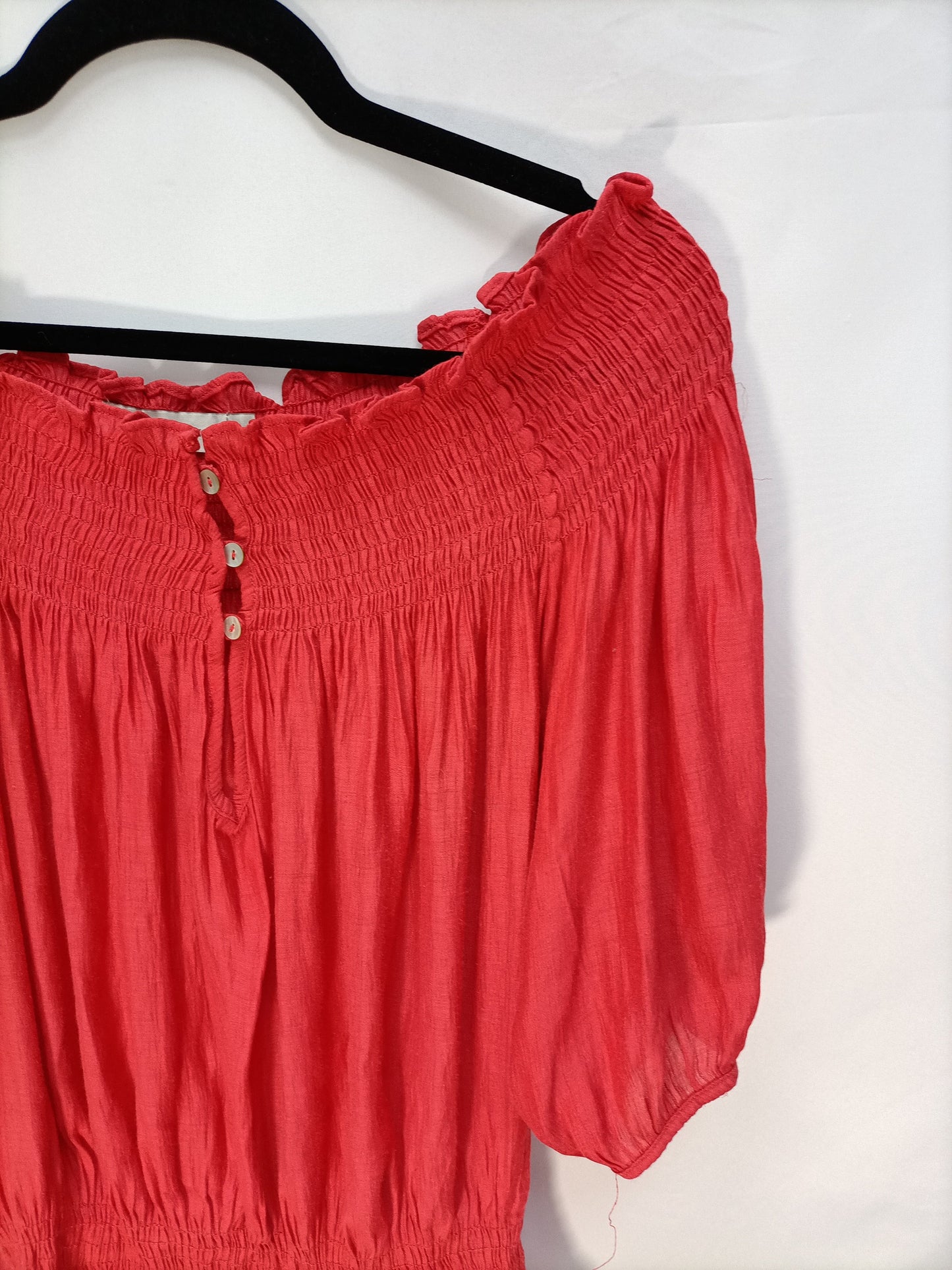 ZARA. Flowy coral top TM