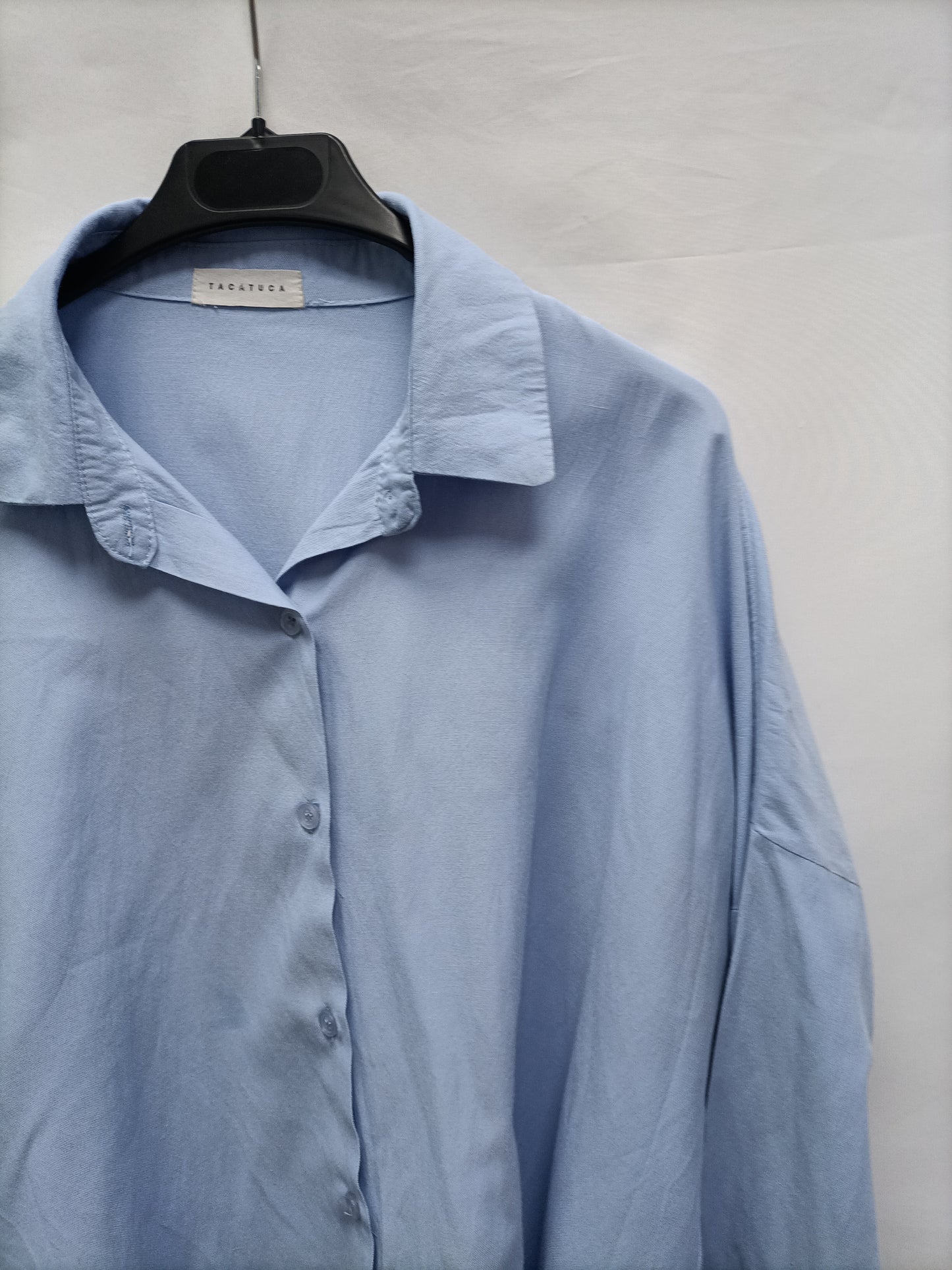 TACATUCA. Blusa oversized celeste T.u (m/l)