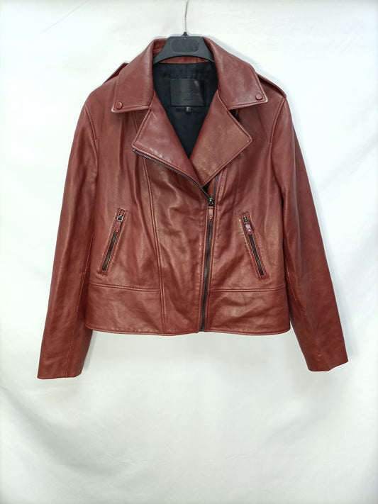 MASSIMO DUTTI. Cazadora piel burdeos T.l