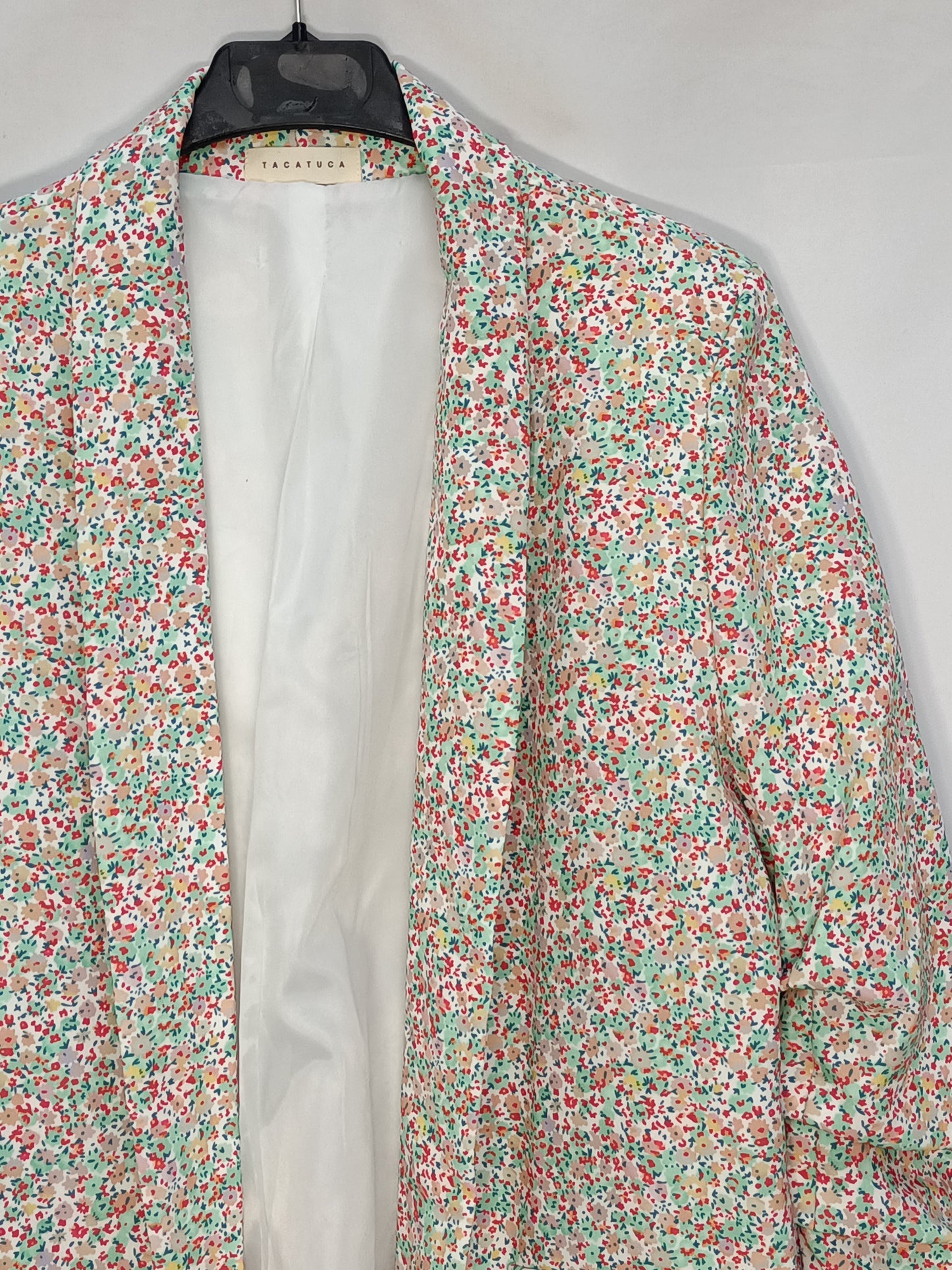 TACATUCA. Floral blazers, size XL