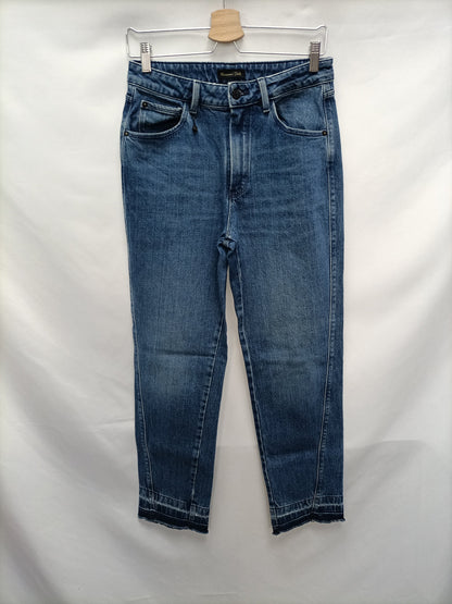 MASSIMO DUTTI. Pantalón vaquero recto T.38