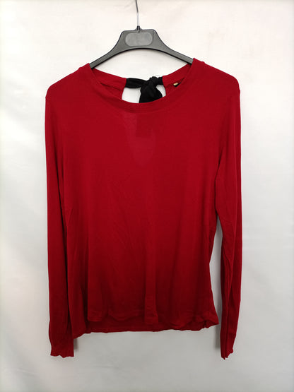 MASSIMO DUTTI. Lazads Tm red t-shirt