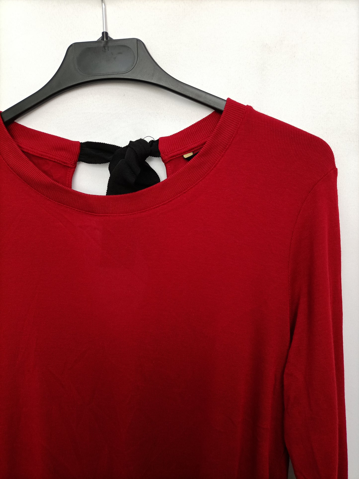MASSIMO DUTTI. Lazads Tm red t-shirt