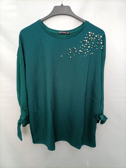 STRADIVARIUS. Camiseta verde perlas T.m