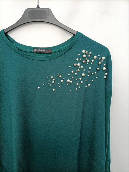 STRADIVARIUS. Camiseta verde perlas T.m