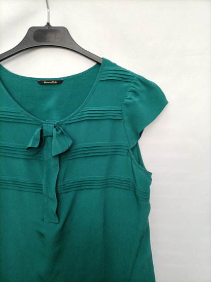 MASSIMO DUTTI. Blusa verde lazada T.36