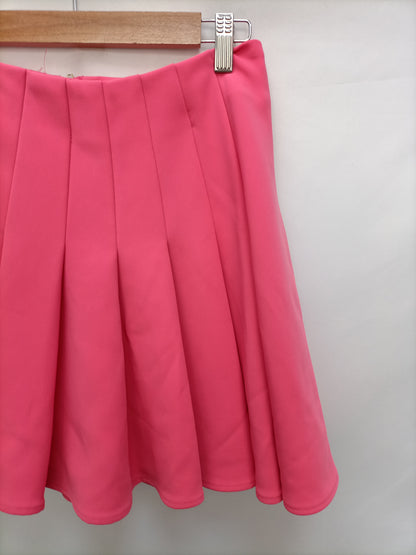 H&M. Falda tablas rosa T.36