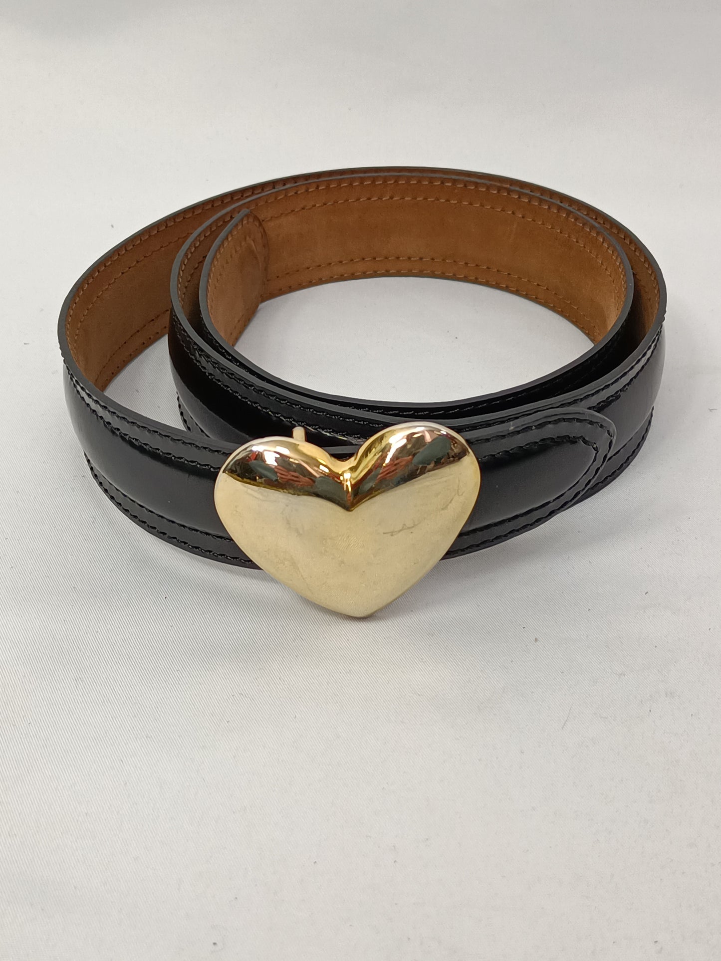 OTHERS. Black leather belt size 42