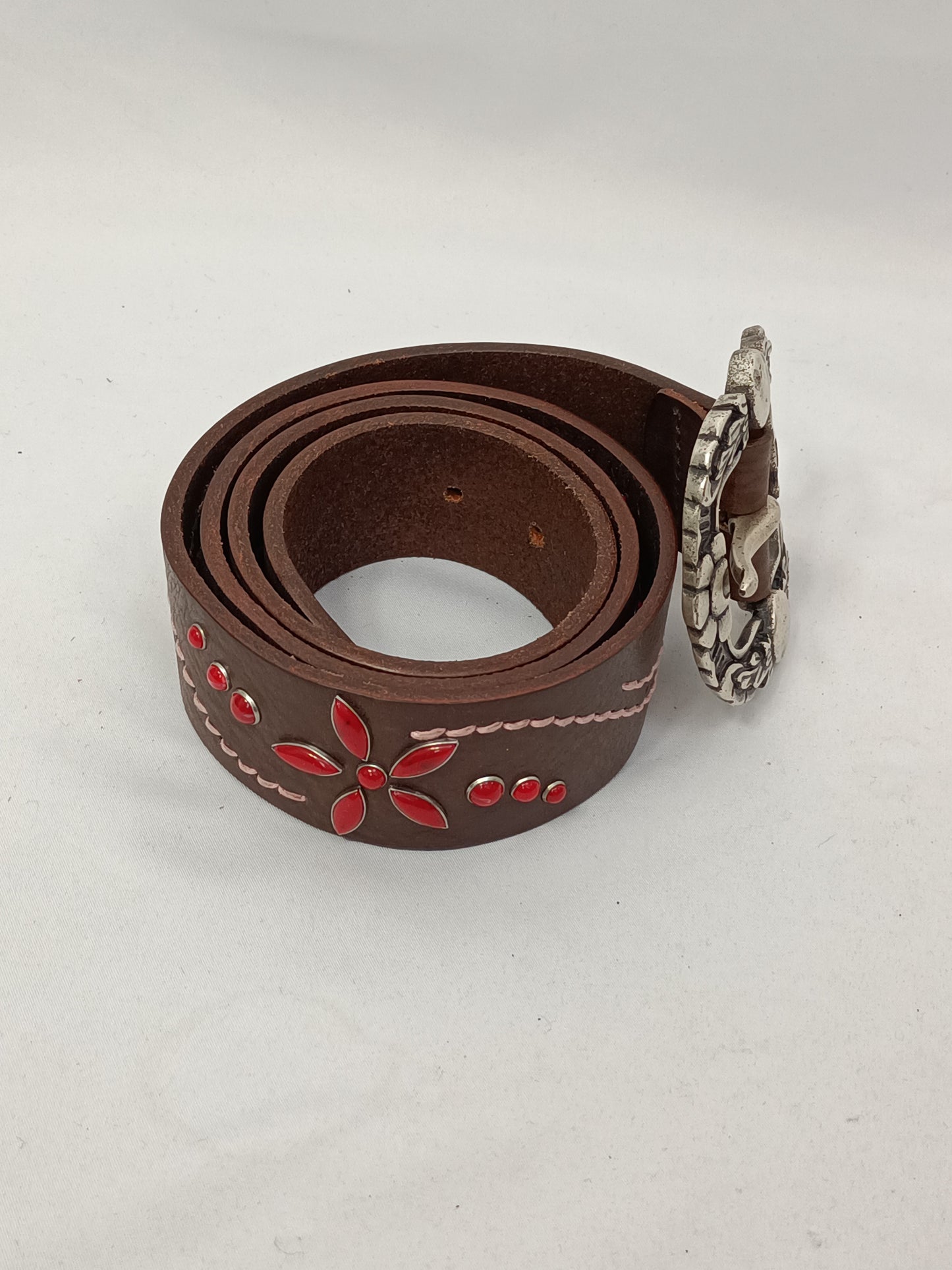 OTHERS. Brown embroidered belt S.100